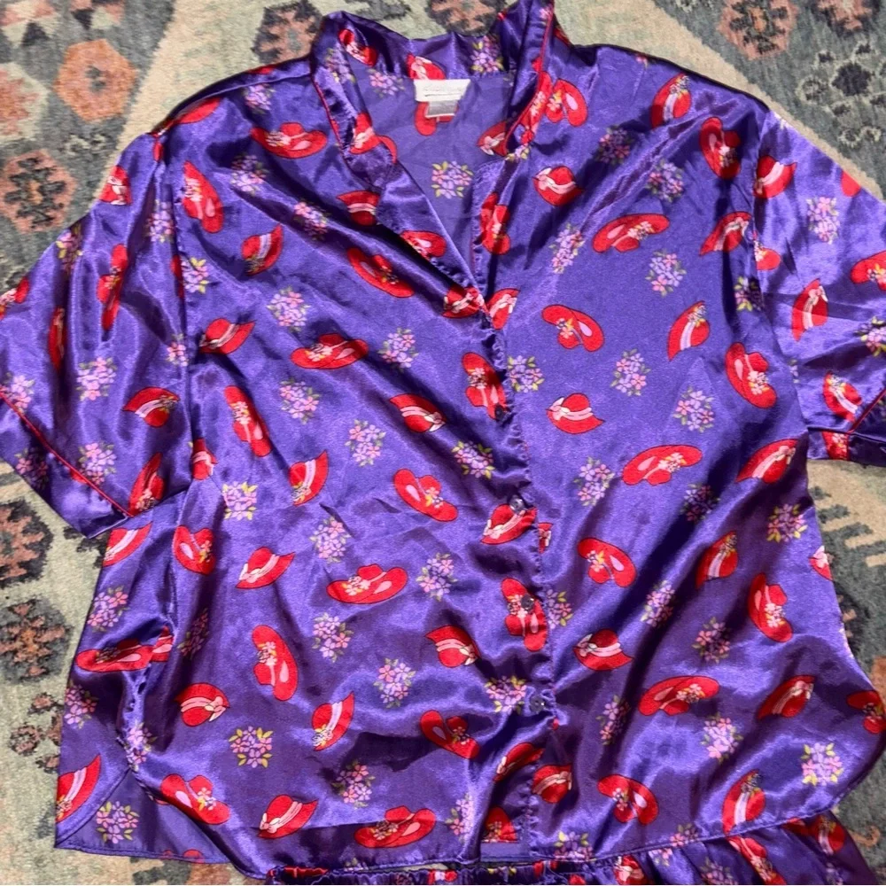 Kathryn 2 Piece Pajama Set Purple With Red Hats Size 2X Satin Shorts & SS Top - Picture 5 of 8